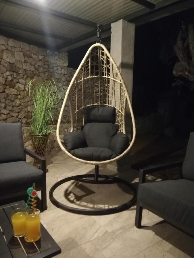 Olive Tree - House With Pool Villa Vinišće Kültér fotó