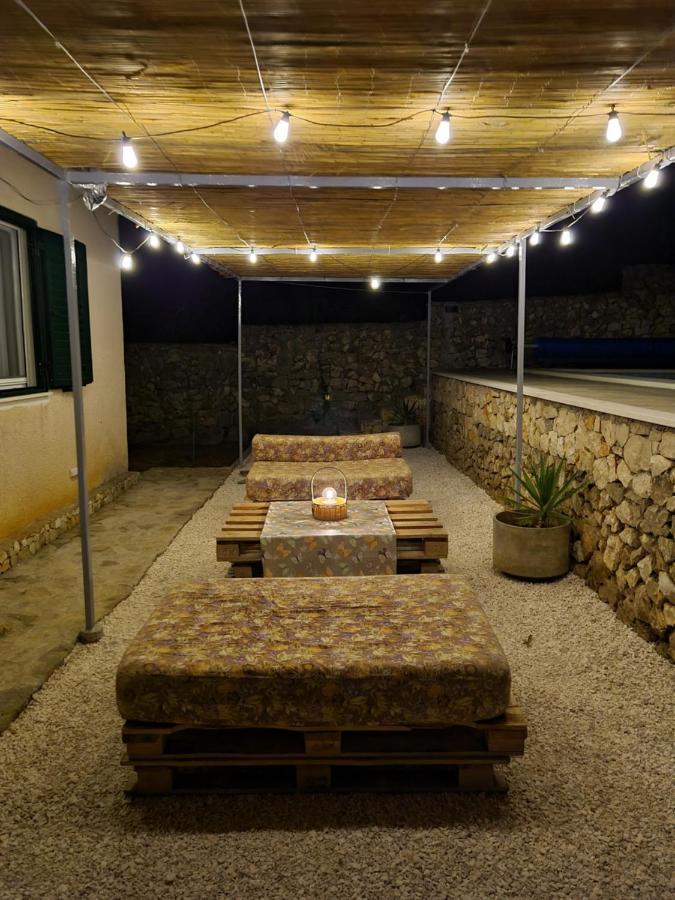 Olive Tree - House With Pool Villa Vinišće Kültér fotó
