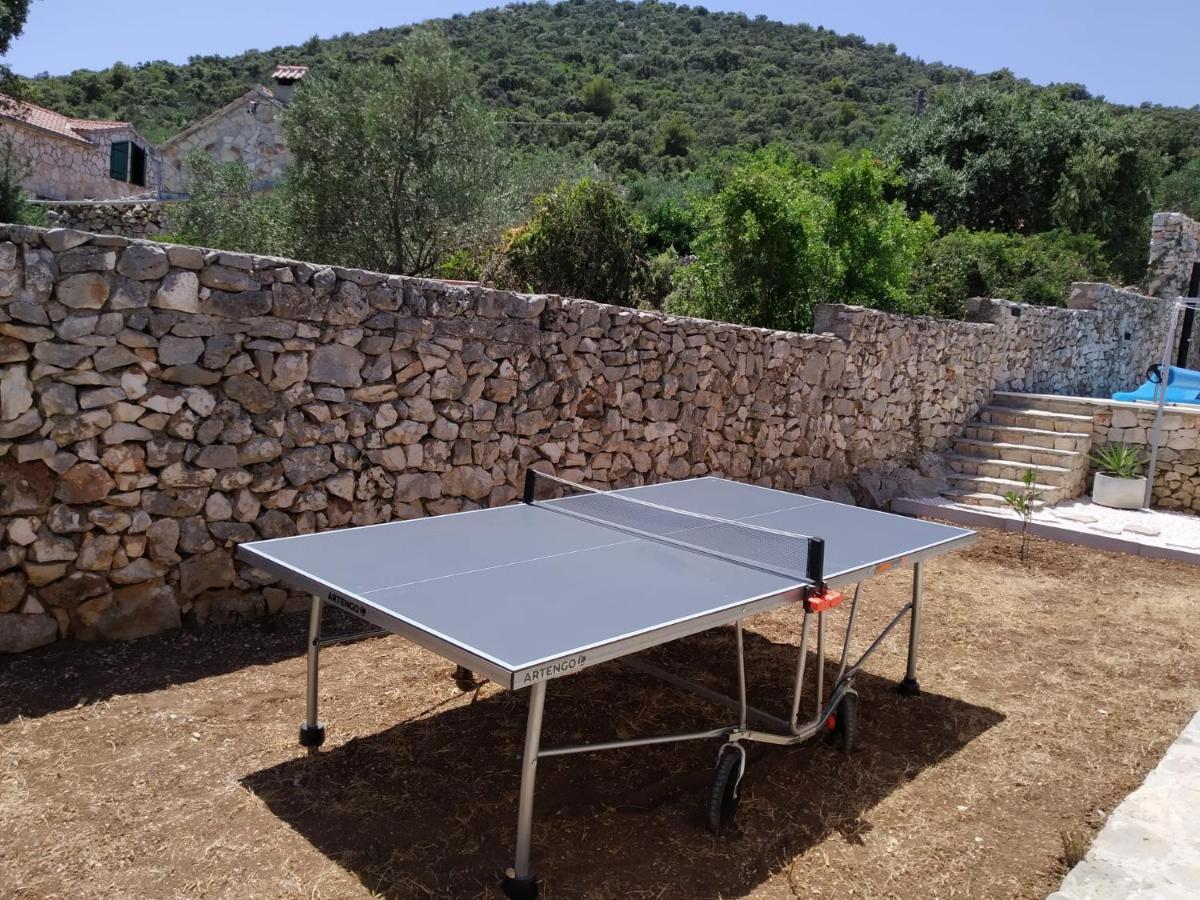 Olive Tree - House With Pool Villa Vinišće Kültér fotó